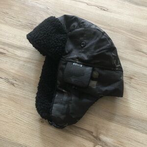 Camouflage Winter Trapper Hat with Black Lining